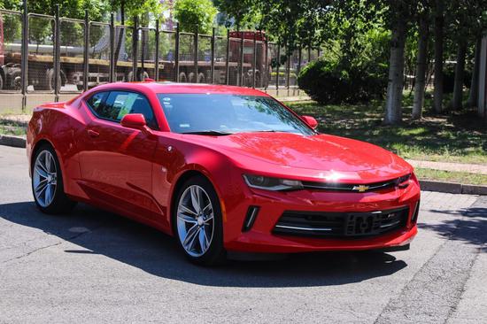 18科迈罗大黄蜂卓越性能高性比平民轿跑