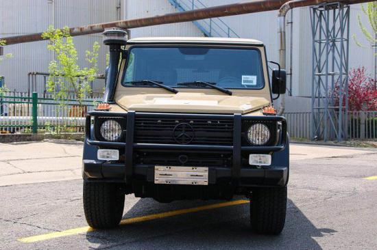 最新款奔驰G300军用版低调朴素超强越野