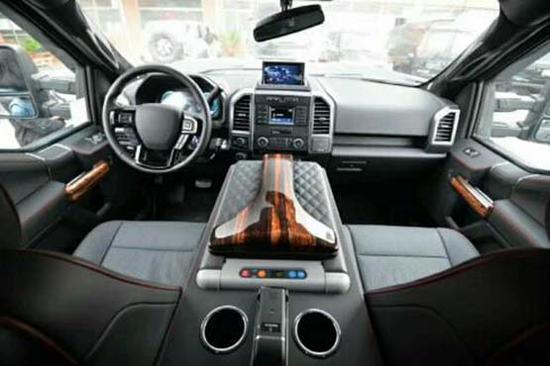 18款乔治巴顿6.8L价格 豪华座驾购车优惠