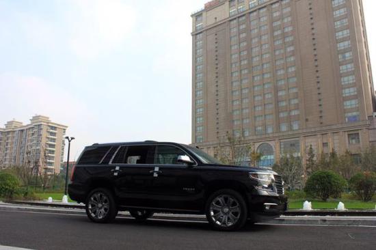 18款Suburban萨博班5.3四驱Premier价格