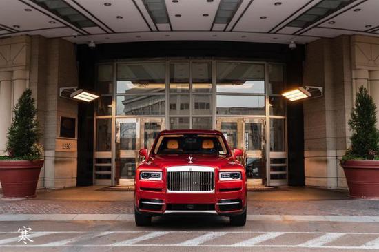 19款劳斯莱斯库里南不仅奢华还相当大气