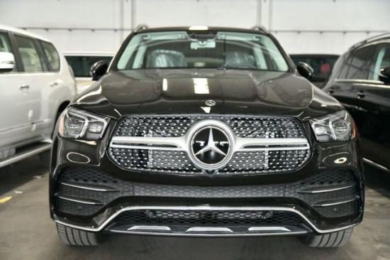 2020款奔驰GLE450岁末钜惠低价出售