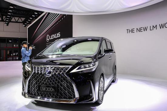 雷克萨斯LM300h全面接受预定销售促销