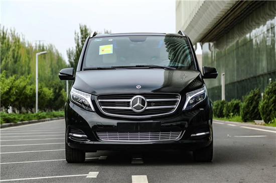 进口20款奔驰V250商务车改装价格有优惠