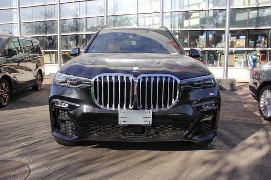 20款宝马X7天津港现车到店价格优惠五万