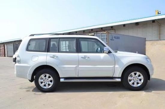 20款三菱帕杰罗V97山猫经典情怀越野车