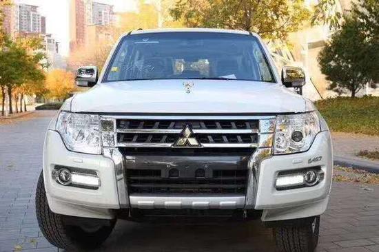 2019款三菱帕杰罗V97国庆特惠中东版现车