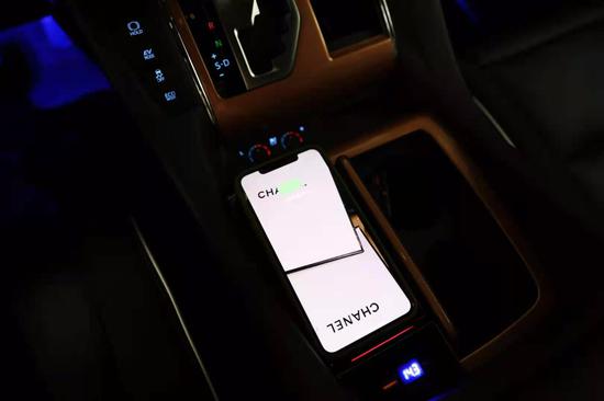 20款2.5L油电混合埃尔法蒙娜丽莎销售