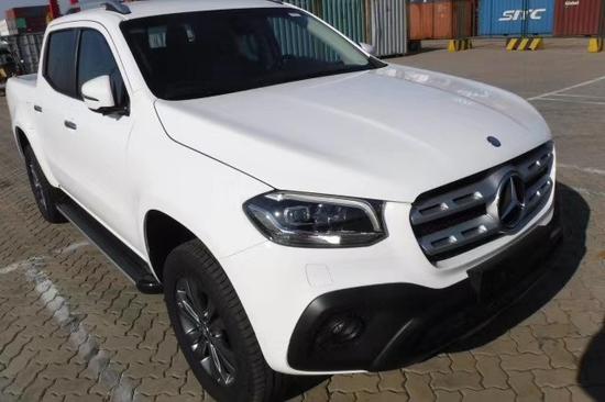 奔驰皮卡柴油版 现车最新优惠 特价销售