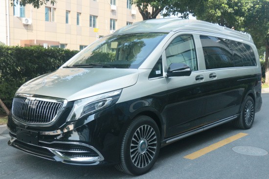 奔驰威霆改装七座四座商务车高顶平顶