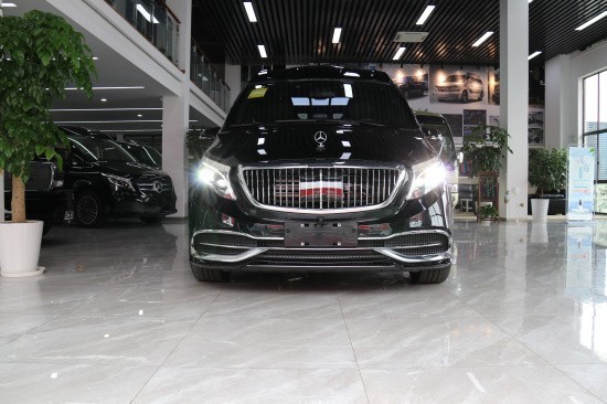 奔驰V260L高顶四座带隔断现车活动价