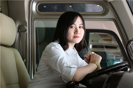 丰田考斯特16座价格豪华版尊贵质感