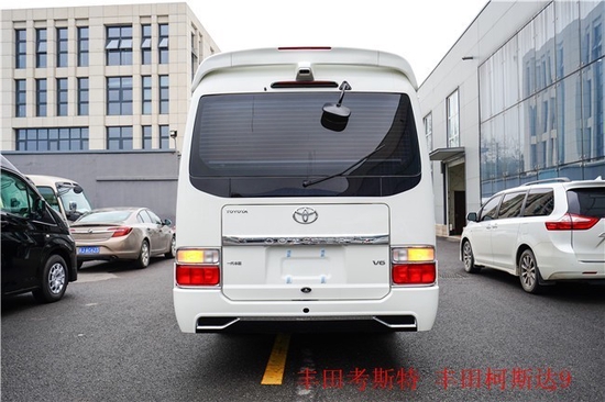 丰田考斯特17座价格 改装商务车优惠价