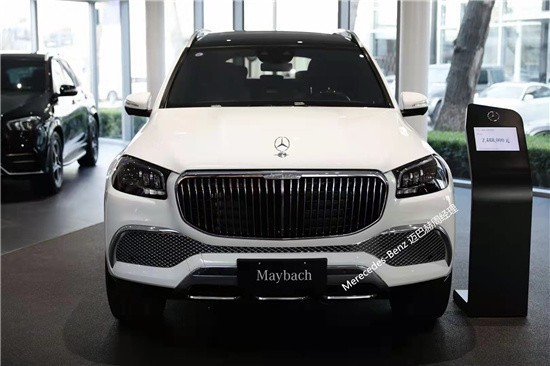 2022款迈巴赫GLS480白色现车价格