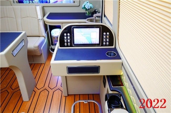 丰田考斯特17座价格 高端商务超Vip版