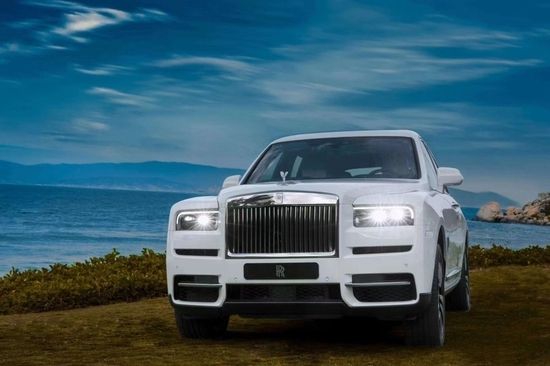 夏天专属清凉配色 劳斯莱斯库里南报价