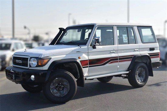 23款丰田酷路泽76神车港口最低销售价格