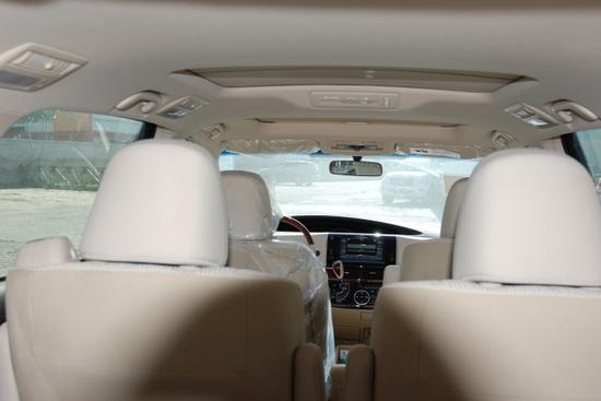 18款丰田普瑞维亚大霸王2.4L商务MPV现车