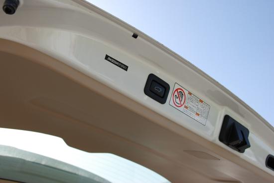 18款丰田普瑞维亚大霸王2.4L商务MPV现车