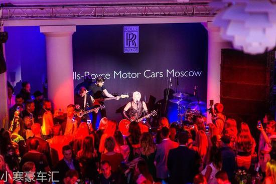 劳斯莱斯库里南现车SUV尊贵现车30万优惠