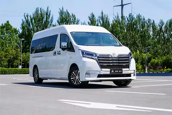 丰田海狮全新升级 完爆奔驰商务车型