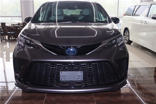 2021款丰田塞纳混动2.5L商务实价40万起