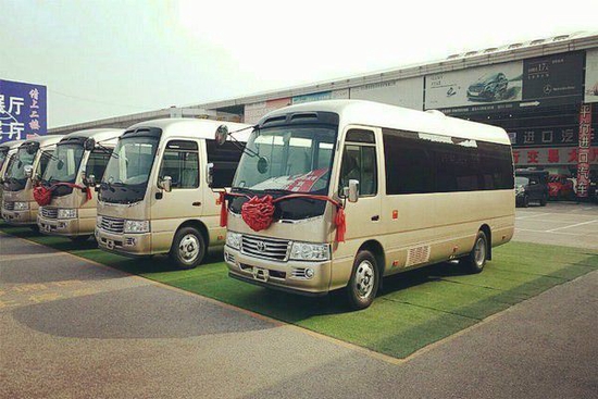 丰田考斯特11座价格埃尔法座椅现车