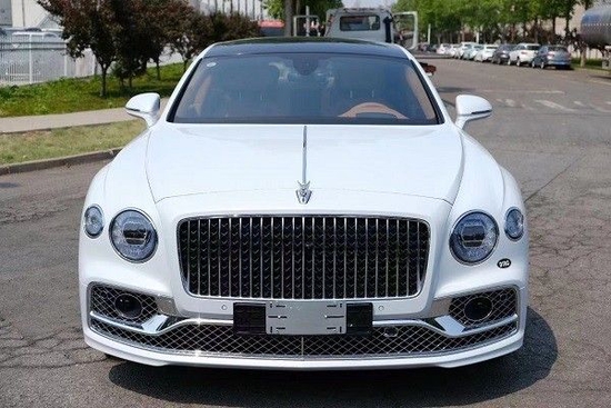 宾利飞驰新车到港 320万配置齐全低首付