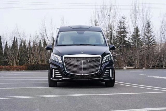 2022款奔驰V250进口商务对比中规更便宜