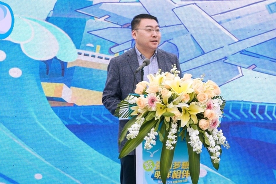 南开区科协党组书记、主席李梓先生现场致辞