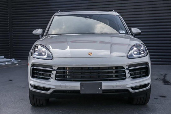 2023款保时捷卡宴港口价格下调首付20万