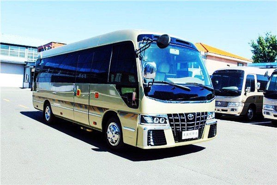 新款丰田考斯特价格 12座企业定制改装