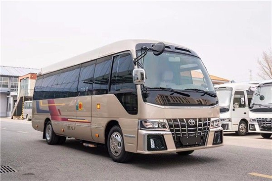 丰田考斯特23款价格8座4.0L现车促销