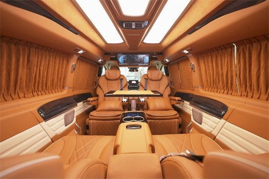 奔驰v260L商务车七座最新报价 优惠促销