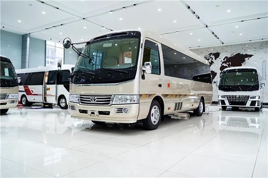 一汽丰田考斯特10座商务车价格表现车