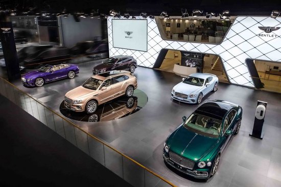 2023款宾利添越大气奢华就是超级便宜