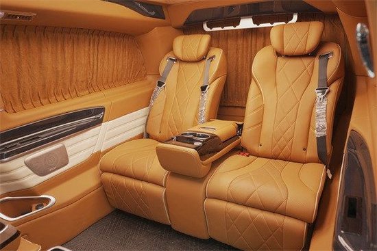 奔驰v260L商务车七座最新落地价格