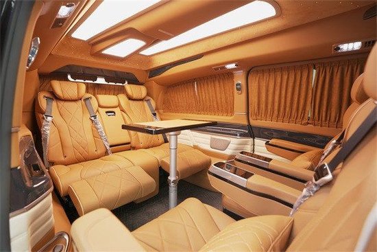 奔驰v260L商务车七座最新落地价格