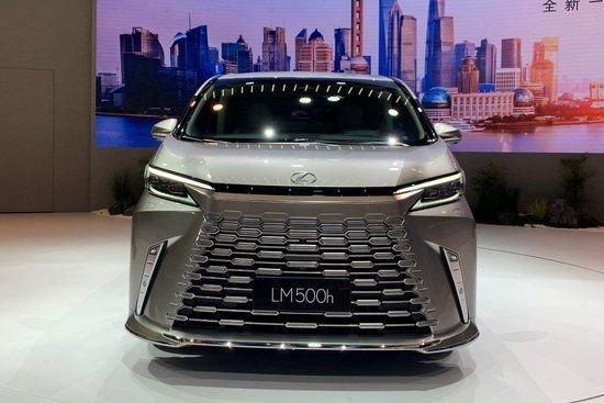 23款雷克萨斯LM500h九月现车优惠预售