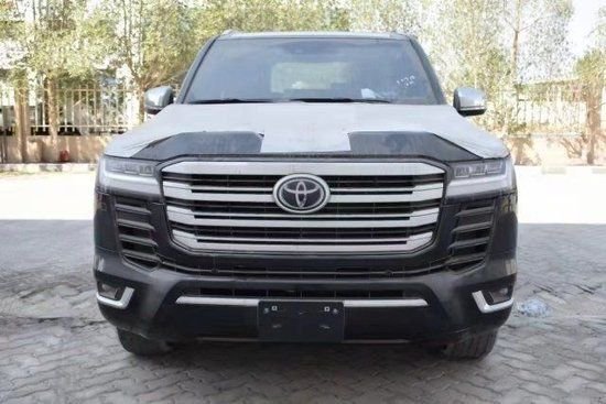 2022款丰田酷路泽LC300 港口特惠提车