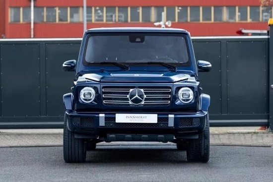 23款奔驰G500稳重大气 操作感淋漓尽致