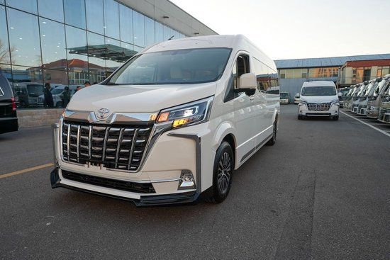 2023款丰田海狮3.5L 商务领衔30余万起