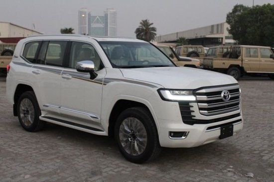 丰田酷路泽LC300VX 3.5T越野SUV热销价