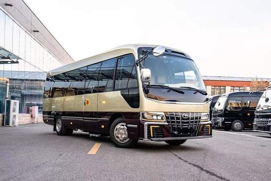 丰田考斯特商务车 大佬出行的优秀车型