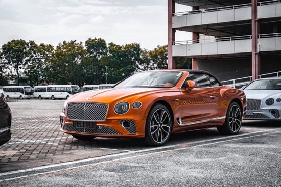 2024款宾利欧陆GT 6.0T敞篷版特惠来袭