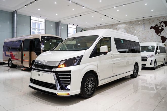丰田海狮现车 8座商务车价格
