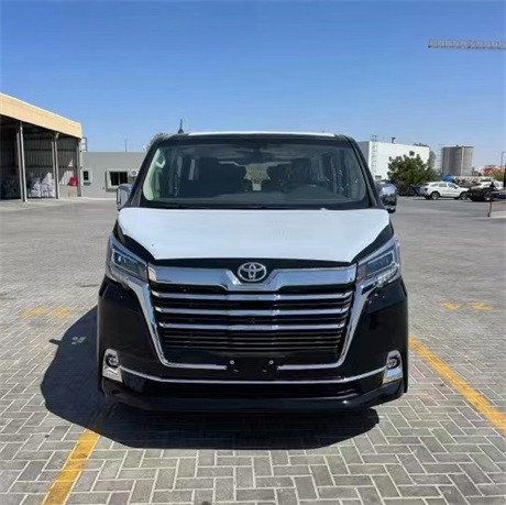 2023款丰田格兰维亚3.5L特价69万起售