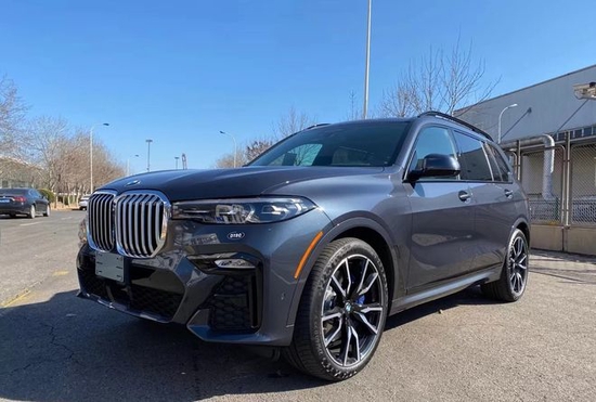 21款宝马X7美版豪华 港口95万起售分期