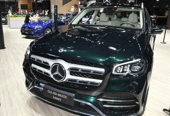 2022款GLS450极端路况的驾驶中仍能轻松