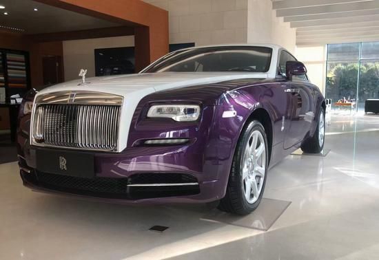 2022款劳斯莱斯魅影现车降价优惠促销中